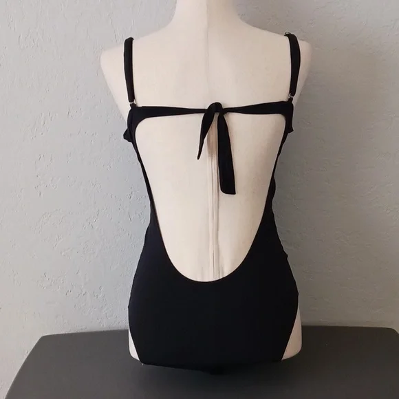 Black one piece net swimsuit - Picture 5 of 11